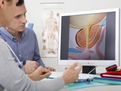 Urologist consults patient about potency issues