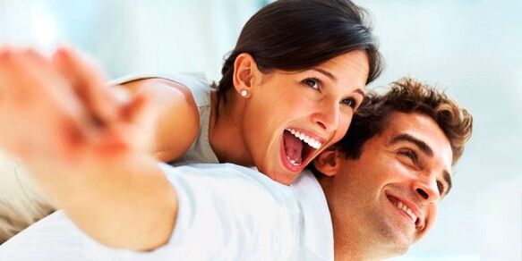 Happy women and men gain strength